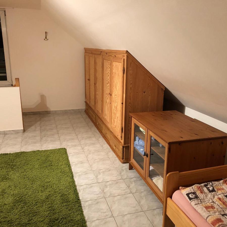 Apartament Ubytovani Na Cechach Decin Zewnętrze zdjęcie